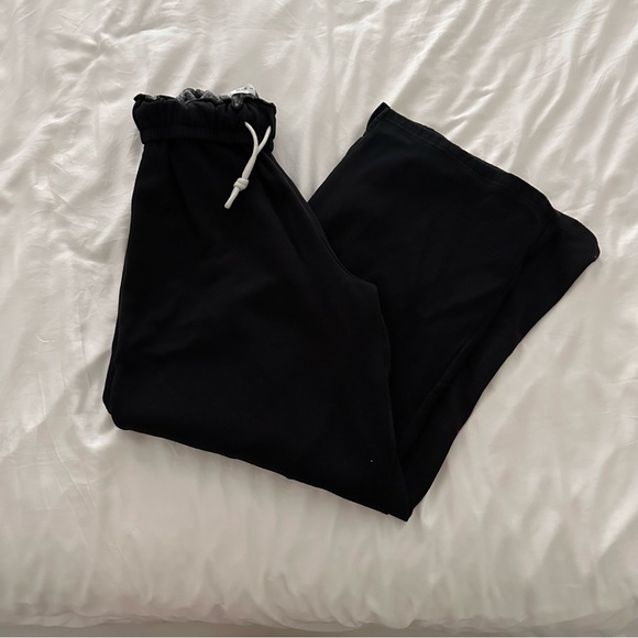 Ardene Women Wide Leg Sweatpants with Fold Over Waistband in Black Size S - Picture 5 of 5